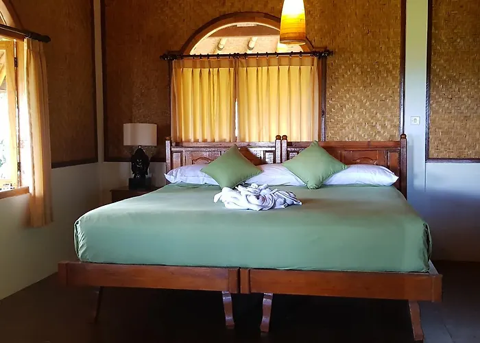 Bali Mountain Retreat Lodge *